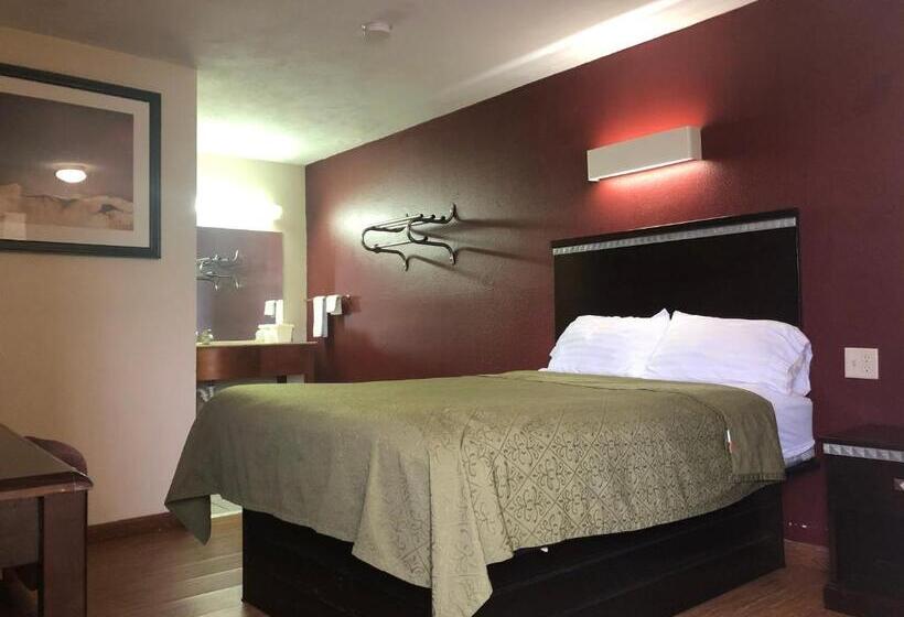 Номер Deluxe, Crossroads Inn