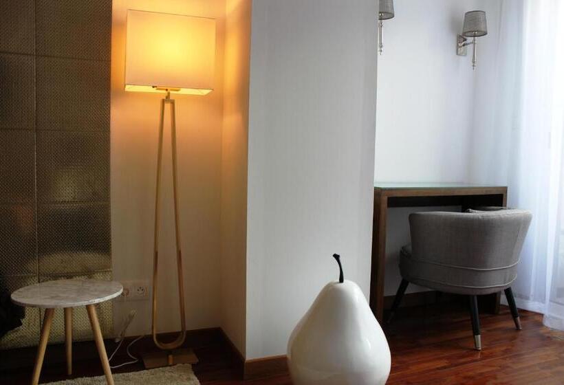 דירת חדר סופריור, Residence Et Chambres D Hotes De La Porte D Arras