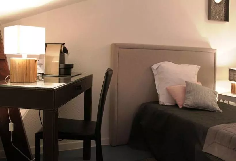 スタンダードスタジオ, Residence Et Chambres D Hotes De La Porte D Arras
