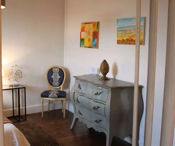 クラシックスタジオ, Residence Et Chambres D Hotes De La Porte D Arras
