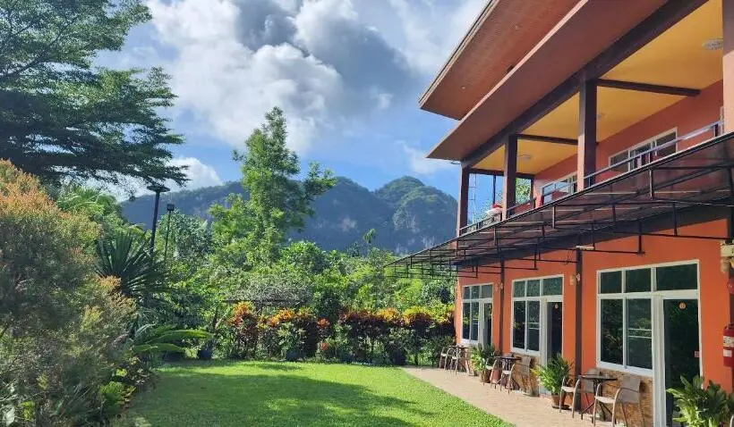 Standard-huone Vuoristonäkymä, Khao Sok Country Resort