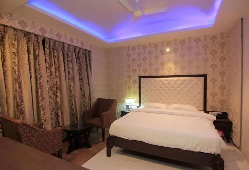 اتاق استاندارد, Saibaba International Supreme