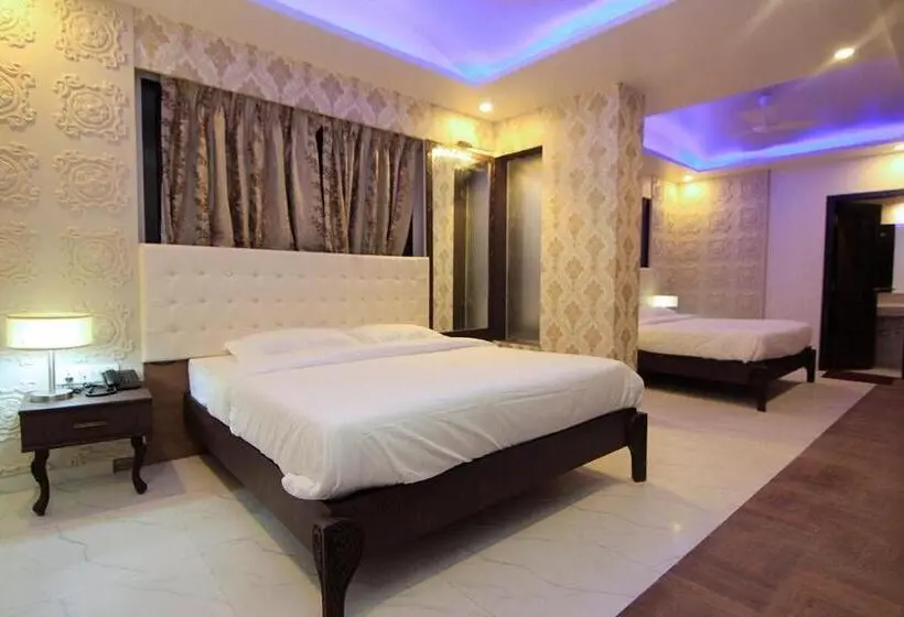 اتاق استاندارد سه نفره, Saibaba International Supreme