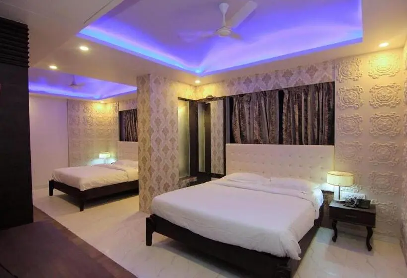 اتاق استاندارد سه نفره, Saibaba International Supreme