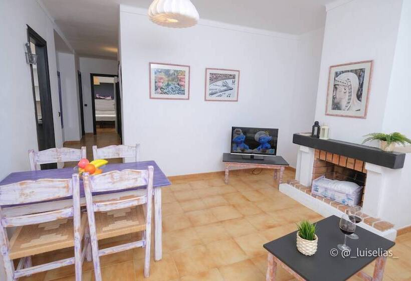 带1个卧室的带海景的公寓, Apartamentos Ibiza