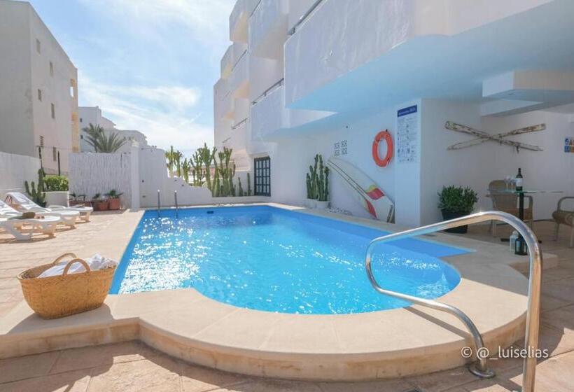 带1个卧室的带海景的公寓, Apartamentos Ibiza