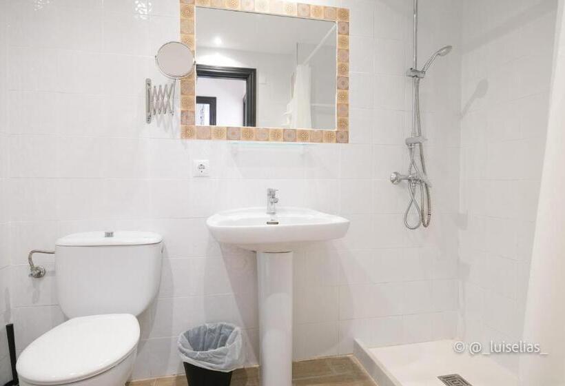 带1个卧室的带海景的公寓, Apartamentos Ibiza