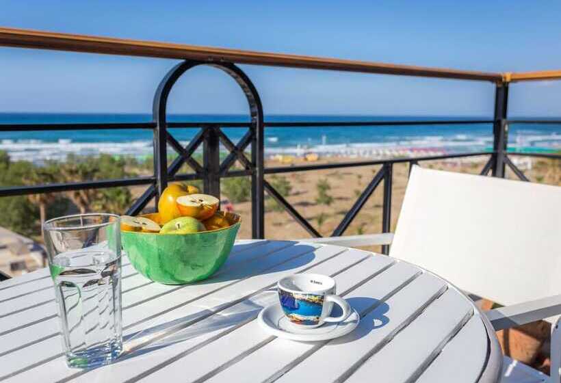 غرفة عائلية مطلّة علي البحر, Aqua Marina