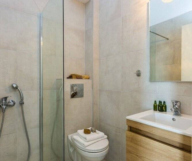 غرفة عائلية مطلّة علي البحر, Aqua Marina