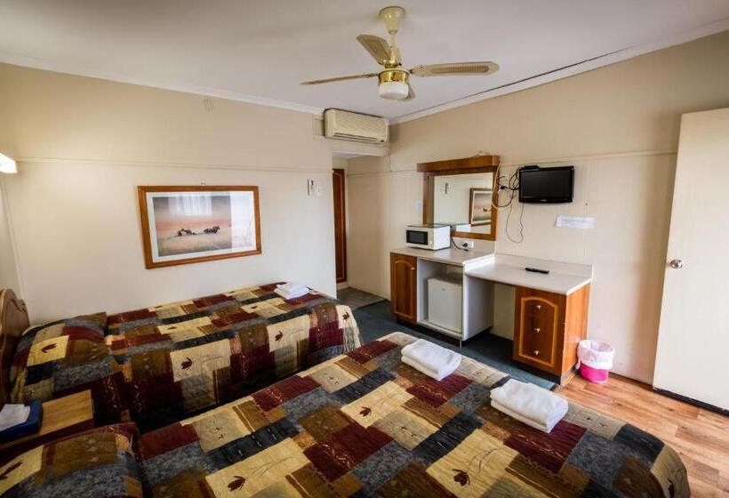 חדר סטנדרט, Ardeanal Motel