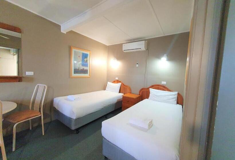 Люкс Семейный 2 Спальни, Ardeanal Motel