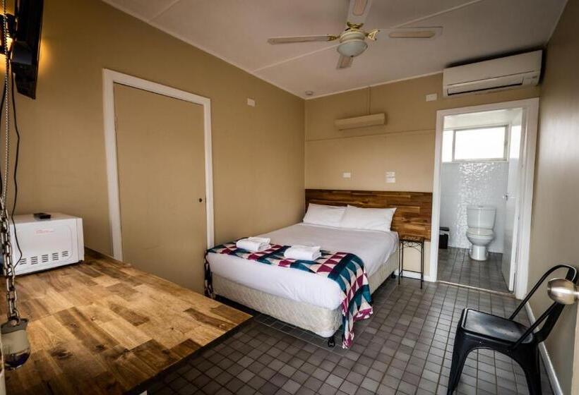 חדר אקונומי, Ardeanal Motel