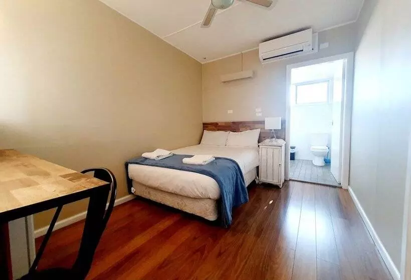 Economy-huone, Ardeanal Motel