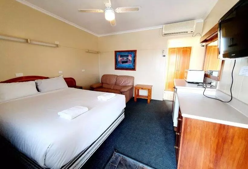 Deluxe-huone, Ardeanal Motel