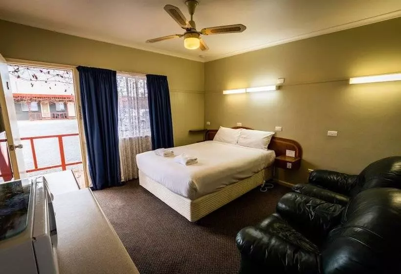 Deluxe-huone, Ardeanal Motel