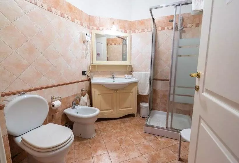 اتاق سوپریور چهار تخته, Alhambra   B&b   Guest House Di Charme