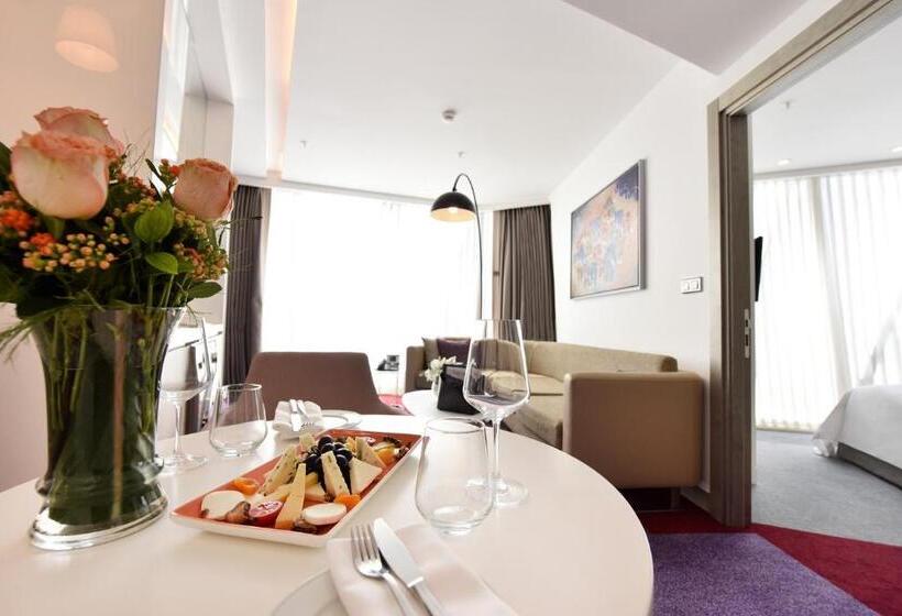 シティビュースイート, Burgu Arjaan By Rotana