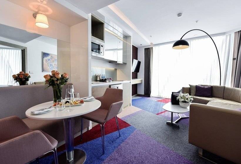 패밀리 스위트, Burgu Arjaan By Rotana