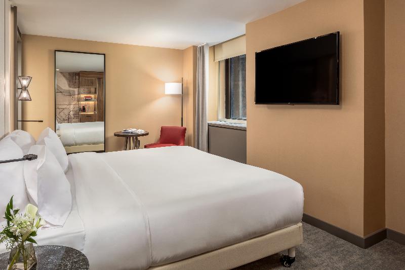 اتاق لوکس, Des Arts Saigon Mgallery Collection