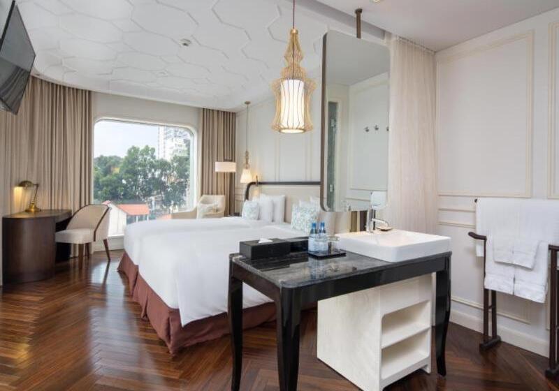 اتاق لوکس, Des Arts Saigon Mgallery Collection