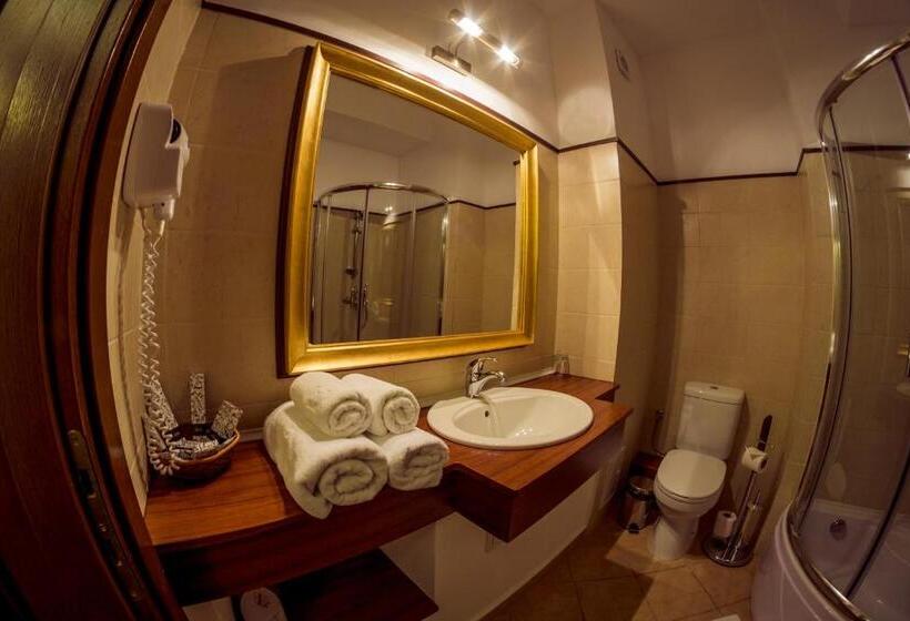 Номер Deluxe, Emire Boutique