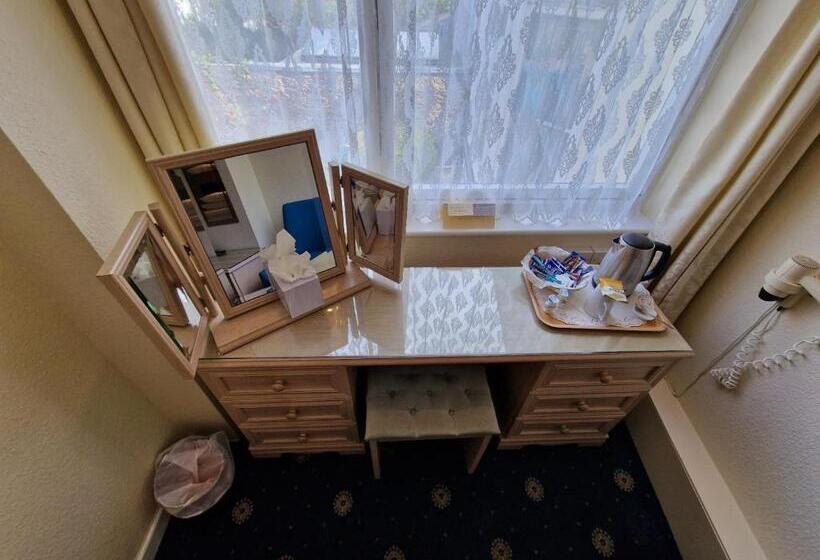 スタンダードルーム, Grange Lodge