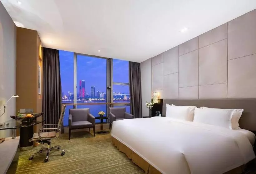 キングサイズベッドのスタンダードルーム, Holiday Inn Nanchang Riverside By Ihg
