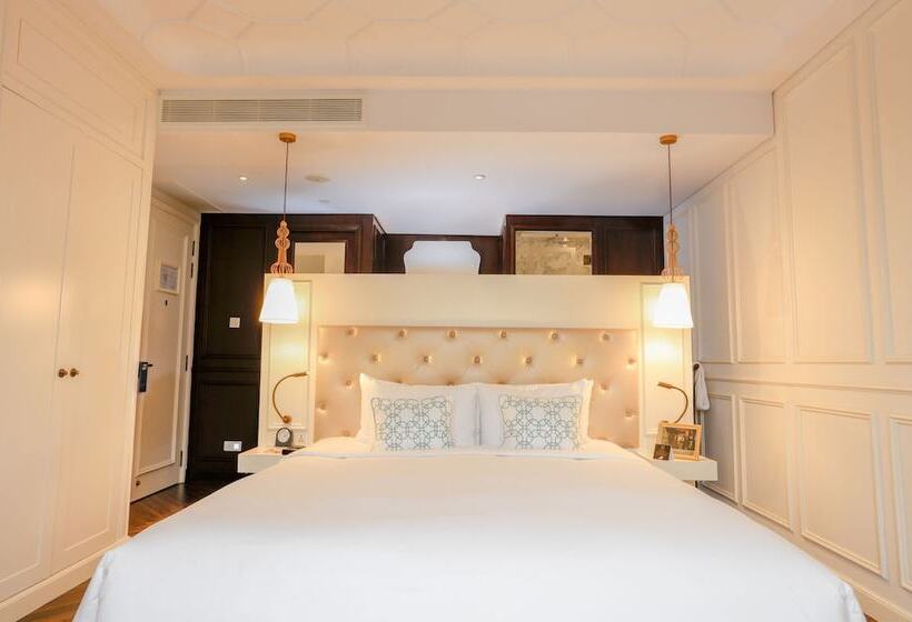 اتاق لوکس, Des Arts Saigon Mgallery Collection