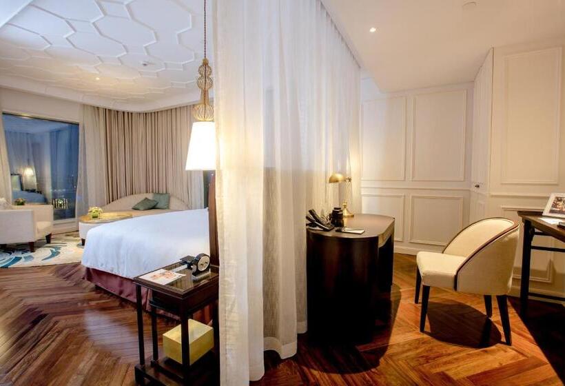 استودیو اجرایی, Des Arts Saigon Mgallery Collection