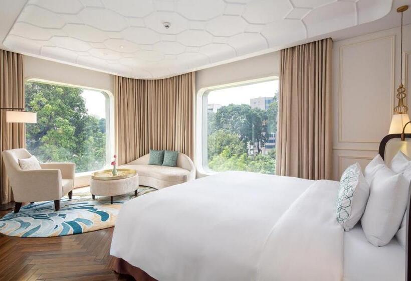 استودیو اجرایی, Des Arts Saigon Mgallery Collection