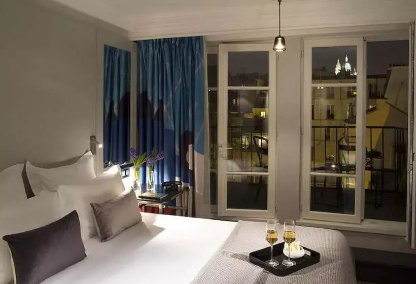 バルコニー付きデラックスルーム, Les Matins De Paris & Spa