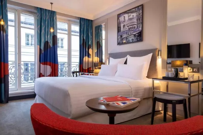 スーペリアールーム, Les Matins De Paris & Spa