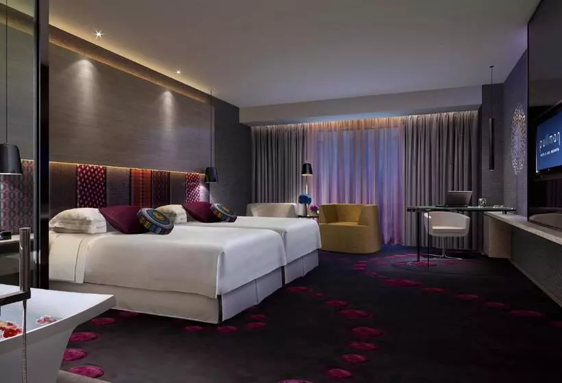 キングサイズベッドのエクゼクティブルーム, Pullman Nanjing Lukou Airport