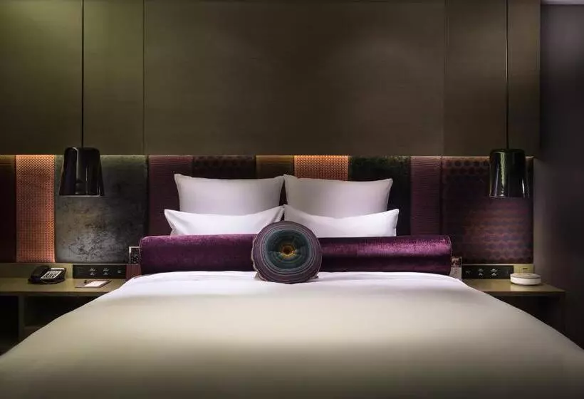 キングサイズベッドのエクゼクティブルーム, Pullman Nanjing Lukou Airport