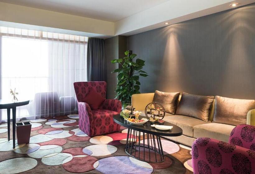 سوئیت با تخت بزرگ, Pullman Nanjing Lukou Airport