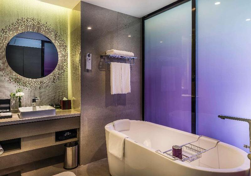 اتاق اجرایی, Pullman Nanjing Lukou Airport