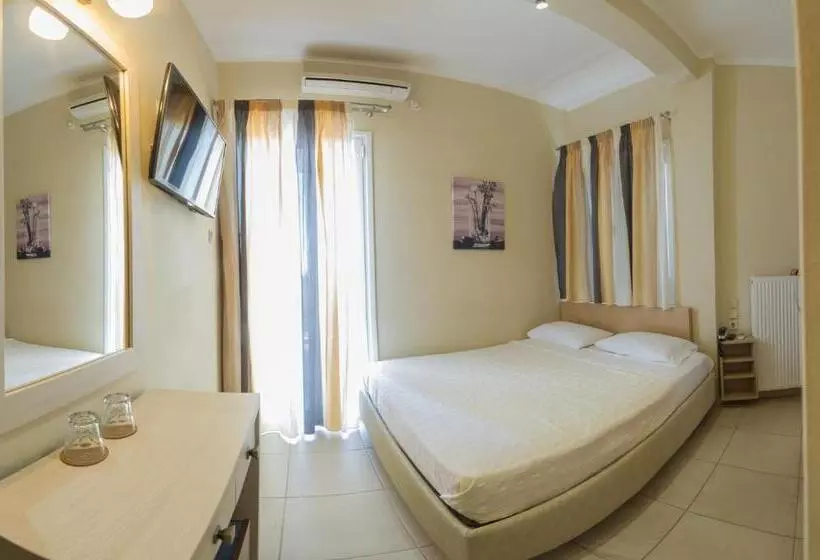 Chambre Basic, San Nectarios