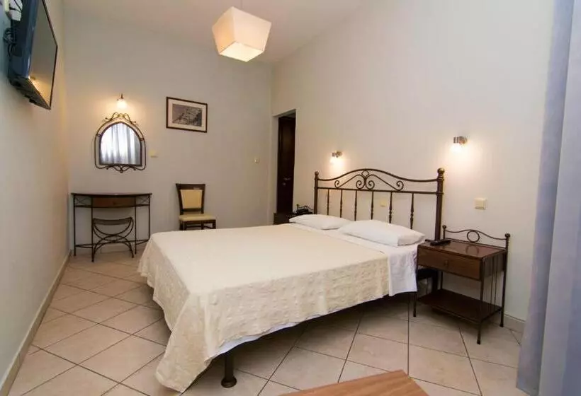 Chambre Economy, San Nectarios