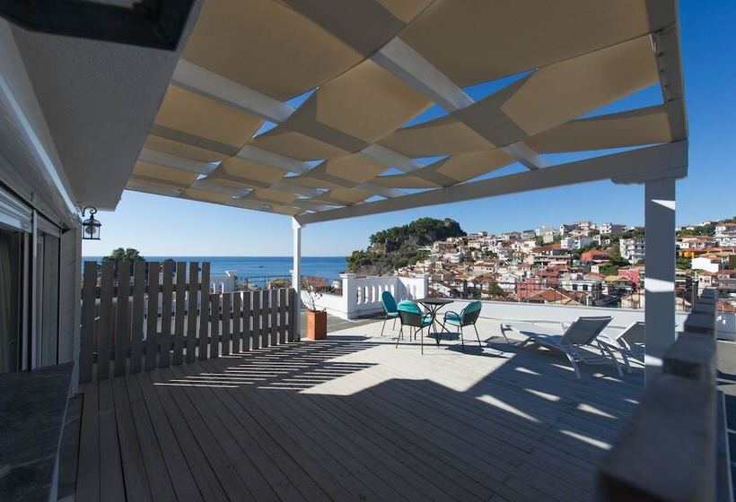 חדר פנטהאוז, San Nectarios