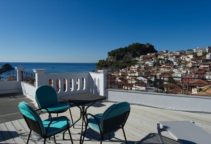 חדר פנטהאוז, San Nectarios