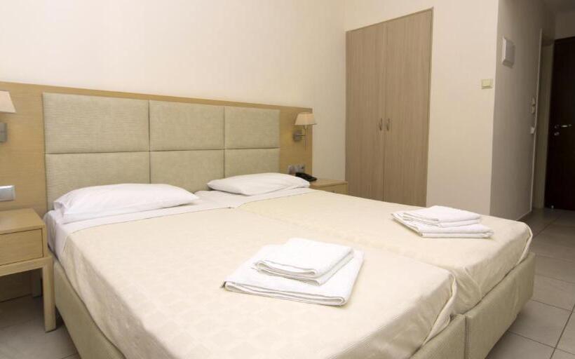 חדר סטנדרט, San Nectarios