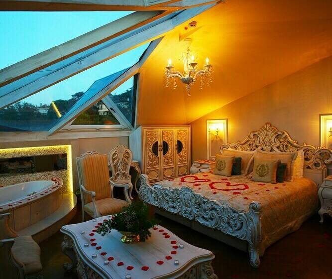 クイーンベッドのデラックスルーム, Su Merdum