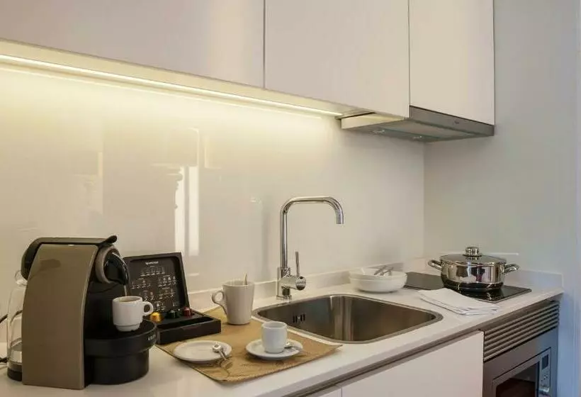 استودیوی استاندارد, The 7 Hotel, Suites, Studios & Apartments