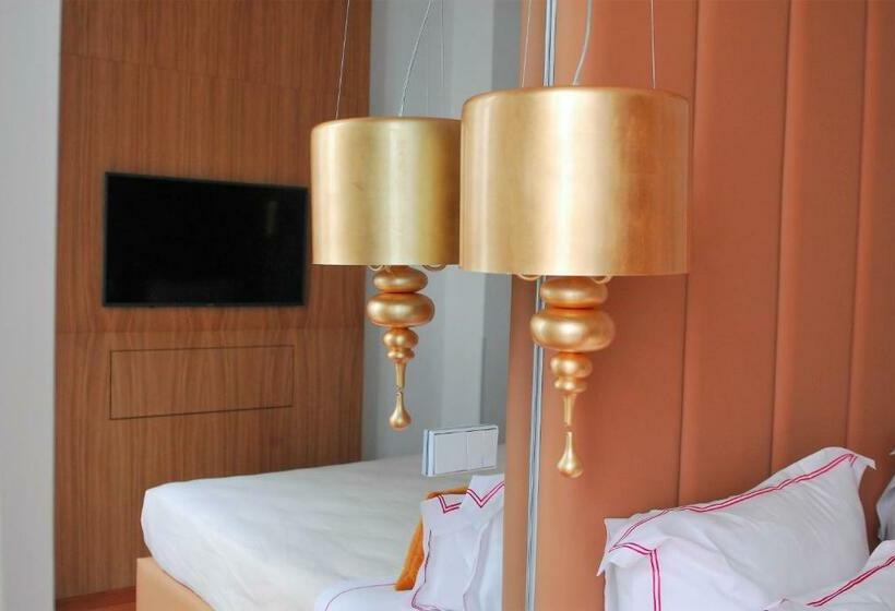 سوییت اجرایی, The 7 Hotel, Suites, Studios & Apartments