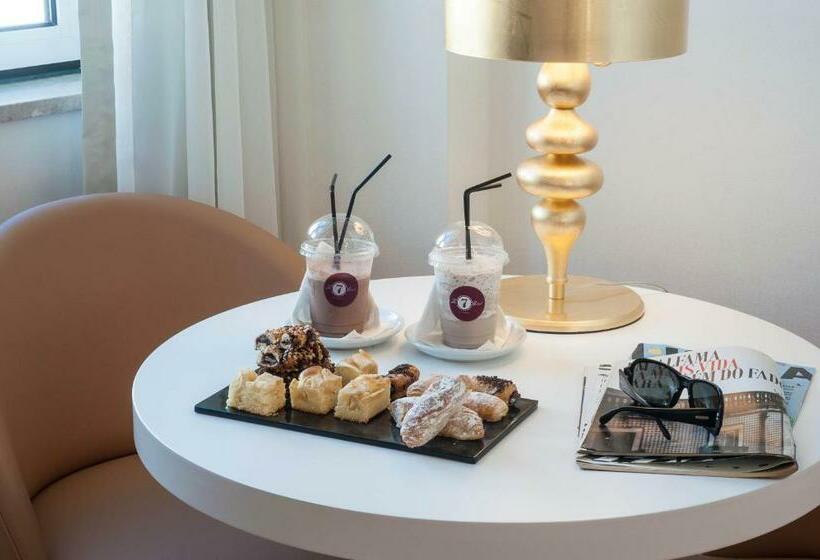 اتاق خانوادگی, The 7 Hotel, Suites, Studios & Apartments