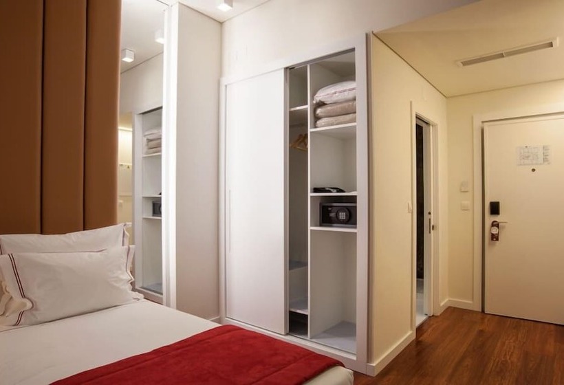 اتاق استاندارد, The 7 Hotel, Suites, Studios & Apartments