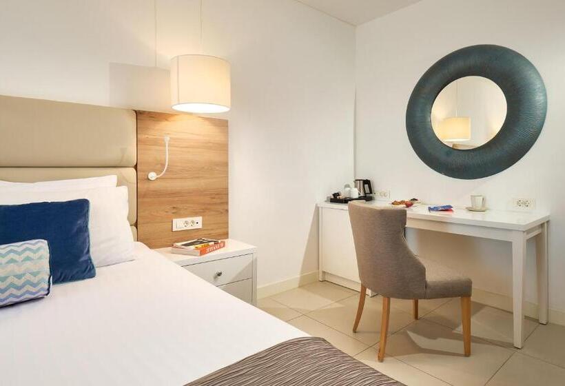 חדר מוזל צדדי עם נוף לים, Tui Blue Adriatic Beach   All Inclusive   Adults Only