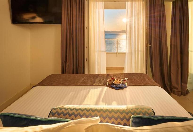 סוויטת ג'וניור נוף לים, Tui Blue Adriatic Beach   All Inclusive   Adults Only