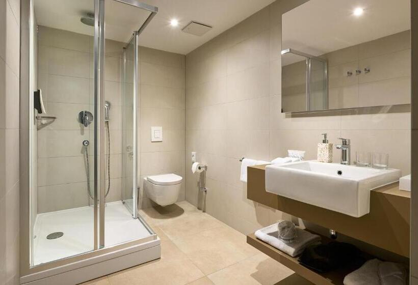 סוויטת ג'וניור נוף לים, Tui Blue Adriatic Beach   All Inclusive   Adults Only