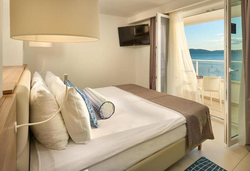 סוויטת ג'וניור נוף לים, Tui Blue Adriatic Beach   All Inclusive   Adults Only